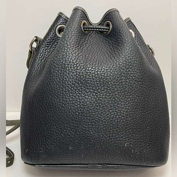 Vintage 90s Dooney & Bourke black pebbled leather drawstring bucket purse - Picture 5 of 14